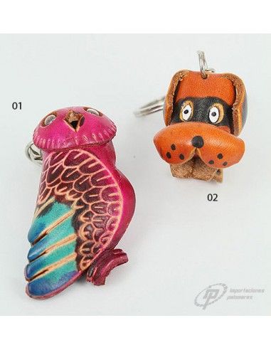 LLAVEROS DE CUERO DE DIFERENTES DISEÑOS