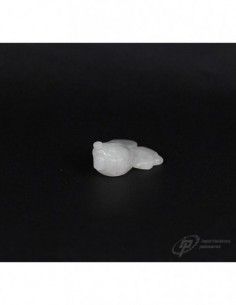 DIJE DE JADE CON FORMA DE PEZ